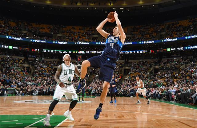 更因为场上 更因为场上